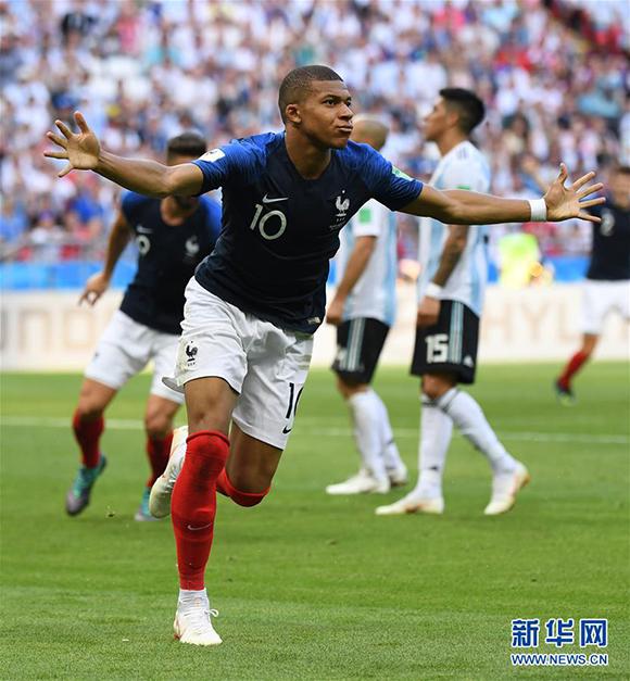 之后可能变阵？雷霆本赛季完全体首发合体4场比赛0胜4负一胜难求（雷霆或调整首发？本季完全体阵容4战皆负仍未开胡）